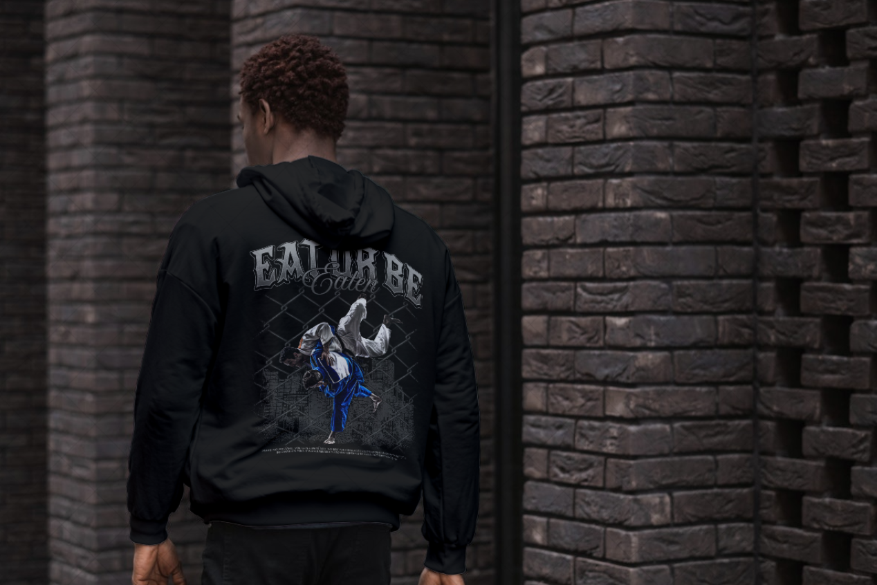 EAT OR BE EATEN HOODIE BLACK